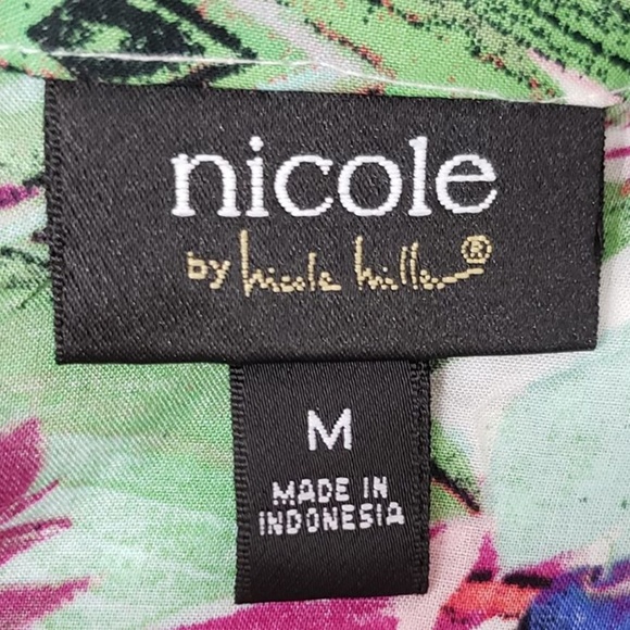 Floral Beadwork V-Neck 3/4 Sleeve Blouse - Picture 4 of 4